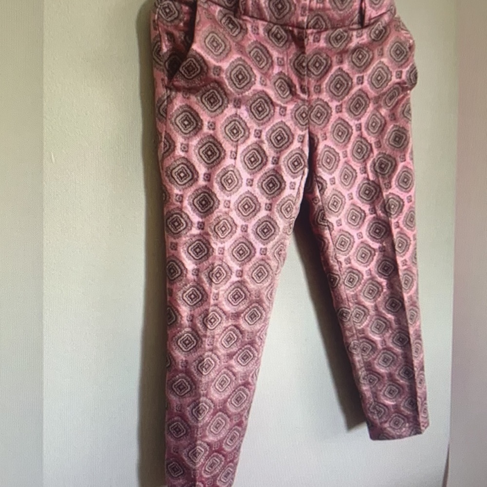 Pink Geometric Patterned Pants - Picture 2 of 5